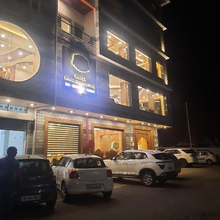 Hotel Himalayan Heritage Sarāhan Buitenkant foto