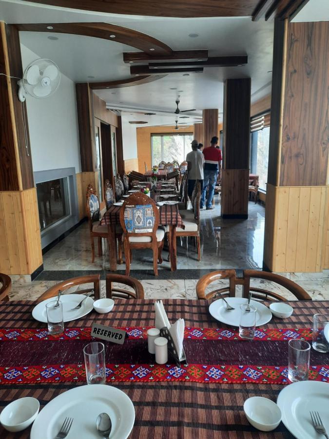 Hotel Himalayan Heritage Sarāhan Buitenkant foto