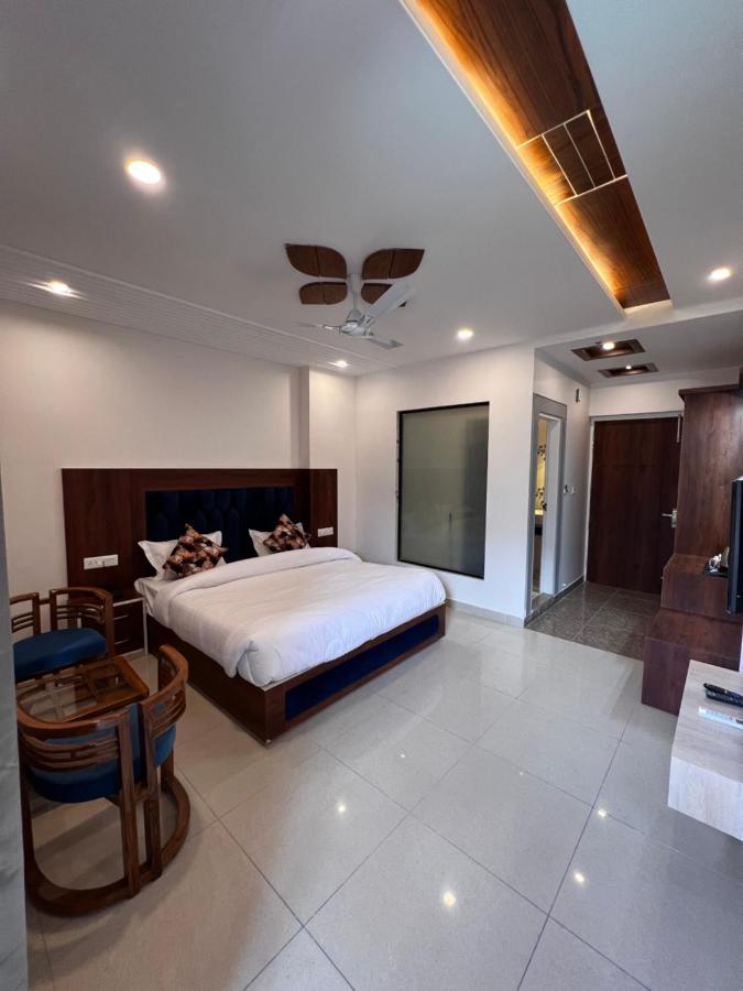 Hotel Himalayan Heritage Sarāhan Buitenkant foto