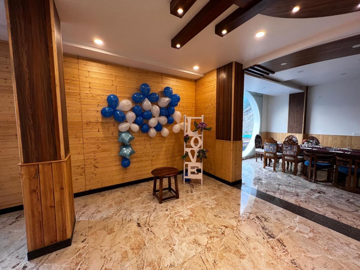 Hotel Himalayan Heritage Sarāhan Buitenkant foto