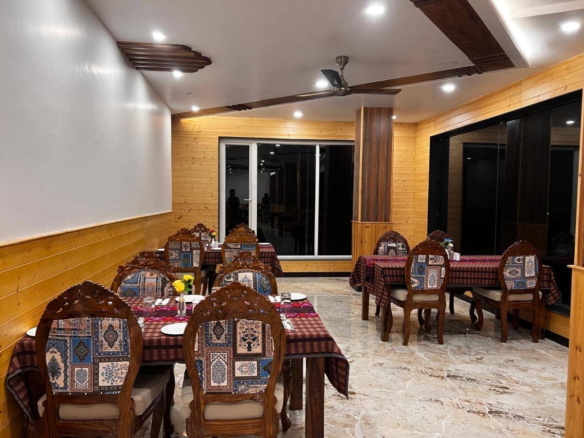 Hotel Himalayan Heritage Sarāhan Buitenkant foto
